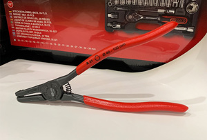 kìm mở phe trong ngoai ks tools phổ biến
