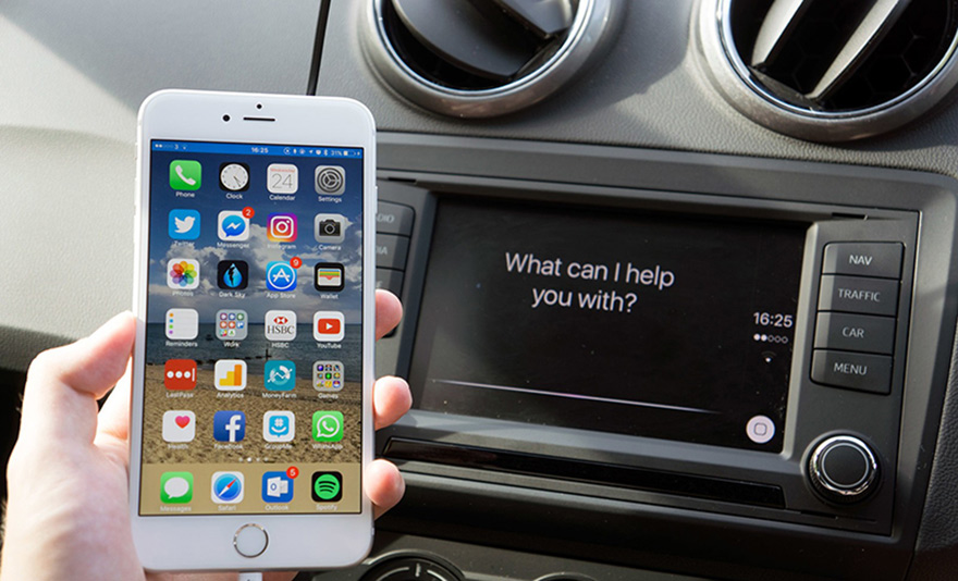 Bật CarPlay và Siri trên iPhone