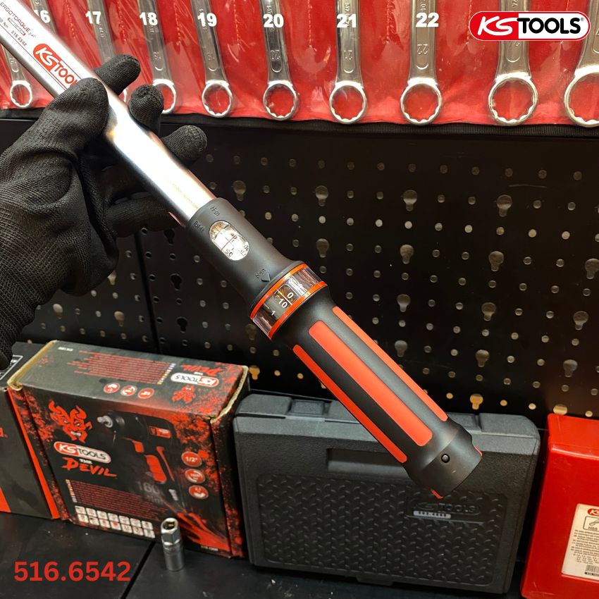 Cờ lê lực 40-200 Nm 516.6542 đầu lắc đảo chiều KS