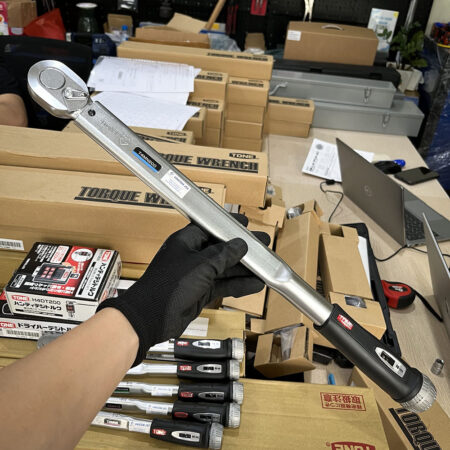 cờ lê lực tone T4MN200 dải lực 200Nm TONE Japan Unicom JSC