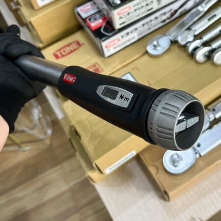 tay chỉnh lực cờ lê lực tone t4mn300 dải lực 300 mm