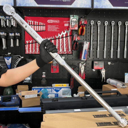 Cờ lê lực T6L420N TONE JAPAN 420Nm đầu 3/4 inch