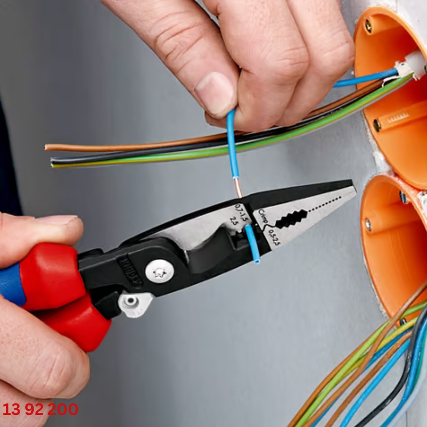 Knipex 13 92 200 Kìm Lắp Điện 6 Chức Năng 
