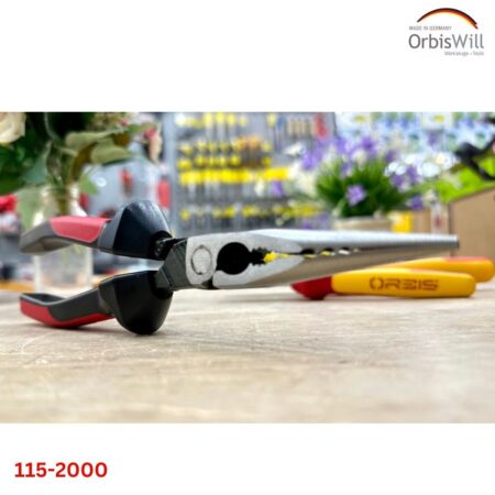 Kìm mỏ nhọn ORBIS 115-2000/26RR heavy-duty, đáp ứng chuẩn DIN ISO 5743. Chiều dài kìm là 200mm (8 inch), trọng lượng 220g. Ứng dụng để kẹp ống, cắt dây cứng và mềm, kẹp tấm trong phạm vi cho phép. Sản xuất tại CHLB Đức. Dòng kềm mũi nhọn này có 6 biến thể cán 2622 – 26RR – 3SM2 – 35RR – 40RV VDE – 44RV VDE Đặc tính kỹ thuật Tay cầm được thiết kế chữ S tối ưu về mặt cầm nắm, có ngấn chống tuột an toàn ở trước. Cán 2 thành phần đỏ – đen chủ đạo, nhựa đen giúp bám tay. Vật liệu kìm bằng thép cao cấp, bề mặt mạ crom mờ. Mũi kìm mỏng và bo tròn, kết hợp với khớp nối đặc biệt giúp truyền lực tốt hơn 30%. Mặt trong lưỡi dạng tròn nhiều kích cỡ có thể kẹp dễ dàng các phôi tròn như ống đồng, ren, cáp mà không làm hỏng chúng. Phần răng cưa dạng 4 điểm giúp độ bám chắc, cải thiện khả năng giữ các bộ phận phẳng. Lưỡi cắt được tôi cứng, chống mài mòn và tăng độ cứng, cắt không để lại dấu. Thông số kỹ thuật Loại đa năng, mũi thẳng, cán bọc nhựa cứng 2 thành phần. Cắt vật liệu mềm MH: Ø2.8mm Cắt vật liệu cứng trung bình H: Ø1.8mm Cắt vật liệu cứng P: Ø1.2mm Chiều dài tổng: 200mm Tiêu chuẩn: DIN ISO 5743 Cán nhựa 2 thành phần đỏ – đen Có ngáng an toàn, chống tuột tay về phía mũi. Vật liệu: thép cao cấp, bề mặt phủ crome si mờ. Trọng lượng: 220g Xuất xứ: Made in Germany.