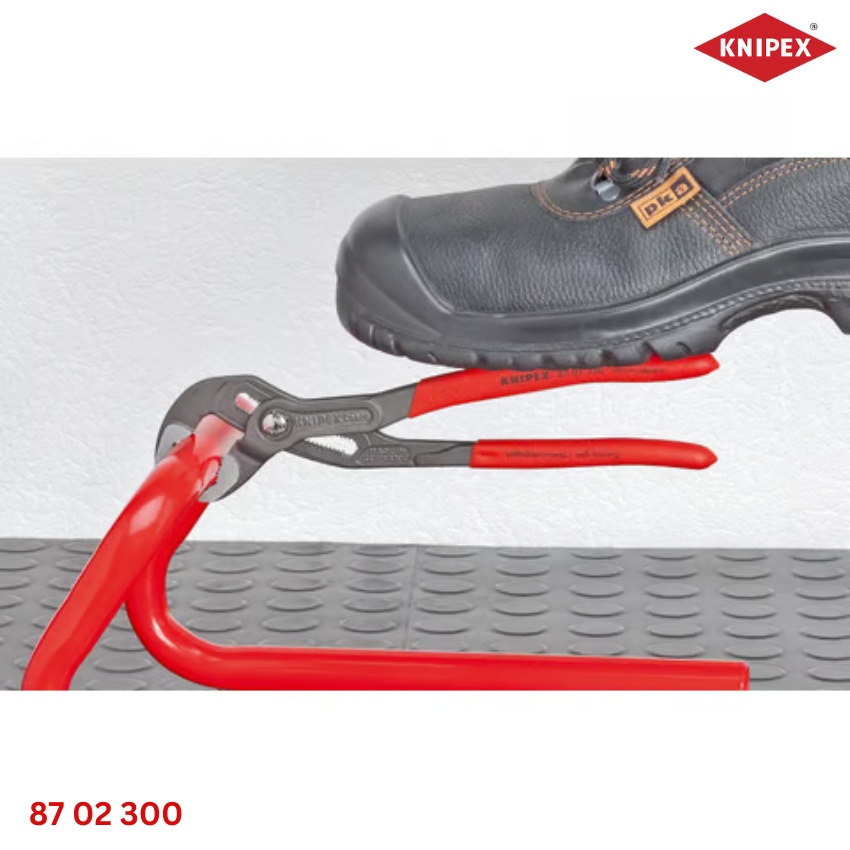 ứng dụng Kìm Nước Mỏ Quạ Cobra Knipex 87 02 300