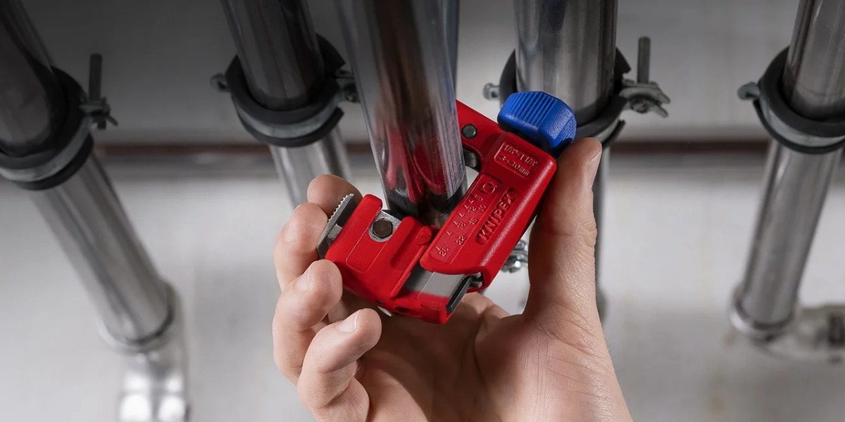 Ứng dụng của kìm Knipex trong ngành xây dựng