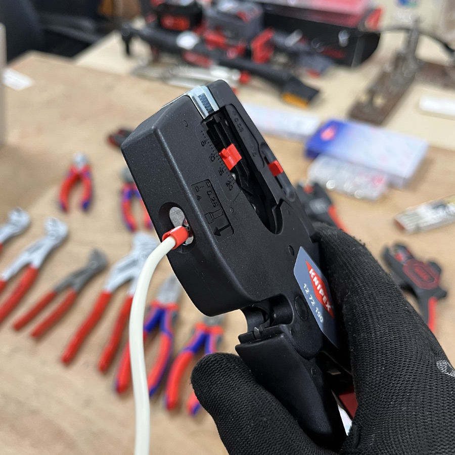 ngàm cắt tuốt bấm cos kìm Knipex 12 72 190 tuốt dây tự động