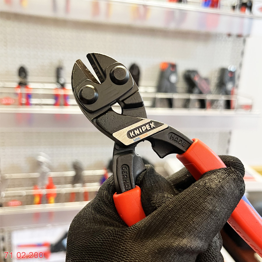 Ngàm Kìm Cắt cộng lực Lưỡi cắt 64 HRC Knipex 71 02 200 