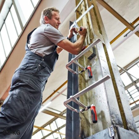 ứng dụng thực tế Cảo chữ F BESSEY GZ-KG, có tay cầm xoay 360 độ