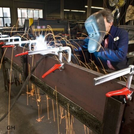 ưng dụng trong ngành cơ khí Cảo kẹp nhanh chữ F BESSEY GH , kiểu bánh răng