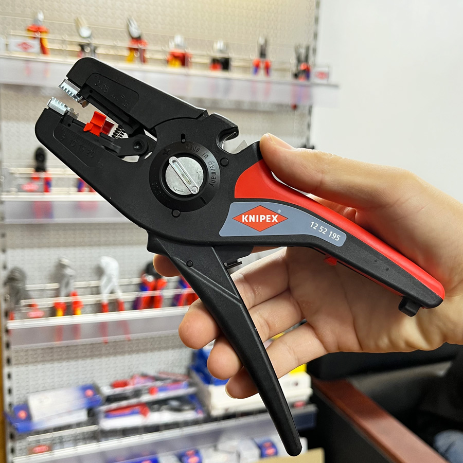 Kìm tuốt vỏ dây điện tiết diện 16 mm Knipex 12 52 195 Germany