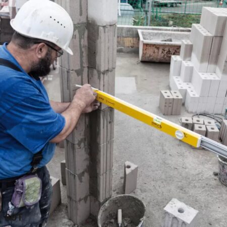 ứng dụng Thước nivo kéo dài STABILA 80T, từ 63cm – 127cm, có móc treo