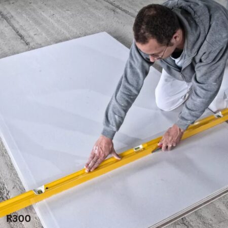 ảnh thực tế Thước thủy Type R300 chuyên dụng cho thợ xây của Stabila