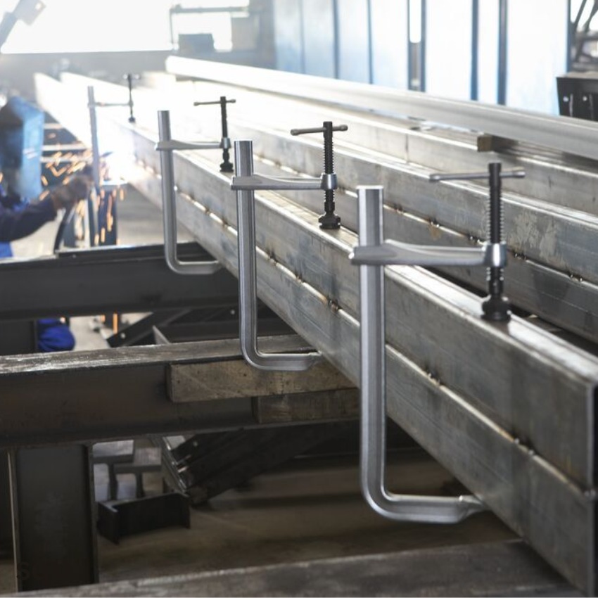 ứng dụng Cảo chữ F kẹp kim loại, lực kẹp 12000N BESSEY SGM