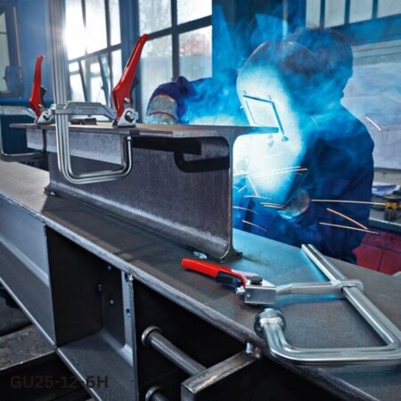 ứng dụng Cảo chữ U kẹp nhanh BESSEY GU25-12-6H, lực kẹp 3800N