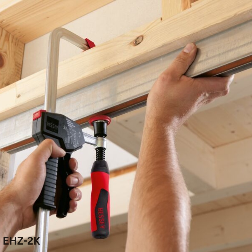 ứng dụng Cảo kẹp nhanh, chữ F, lực kẹp 3500N, một tay BESSEY EHZ-2K