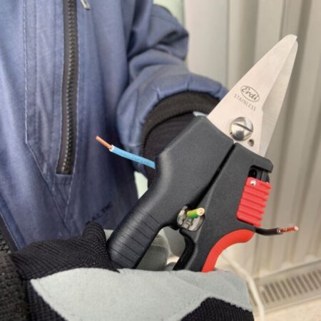 ứng dụng Kéo cắt đa năng, lưỡi cắt bằng inox, cán nhựa BESSEY D50