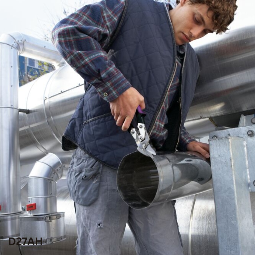 ứng dụng Kéo cắt tôn lưỡi bằng thép gió HSS BESSEY D27AH