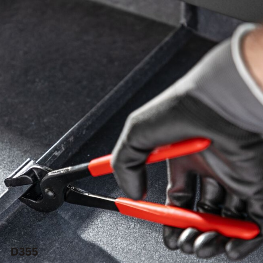ứng dụng Kìm uốn gấp mép tấm kim loại chiều dài 250mm BESSEY D355