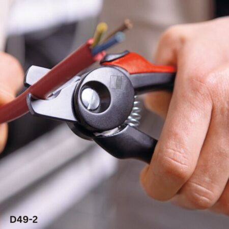 ứng dụng Kéo cắt cáp điện chuyên dụng Ø10mm, luỡi inox của BESSEY D49-2